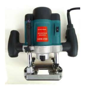 Фрезер Беларусмаш 2500 Вт с набором фрез